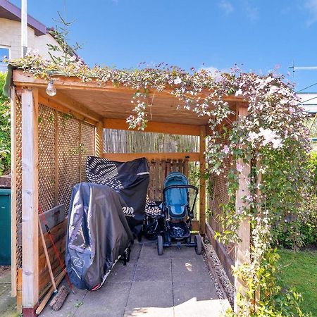 Cozy With Character Cheerful Home With Garden At Leith Links Park 爱丁堡 外观 照片